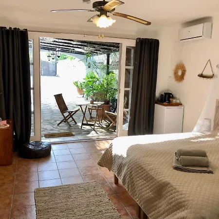 بيت ضيافة Casa Olivia *